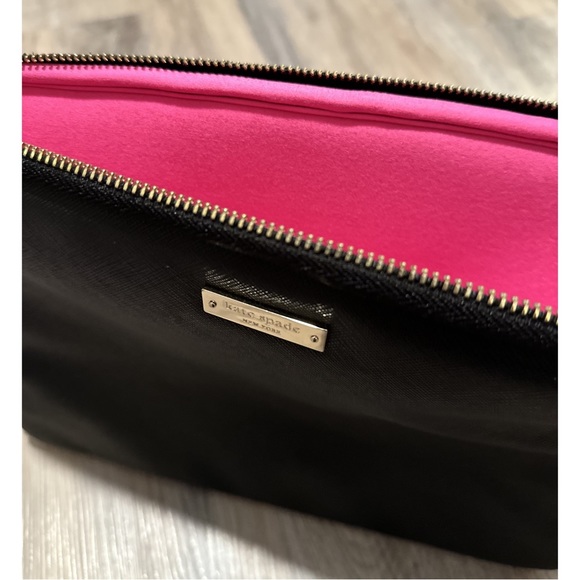 Brand New!! Kate Spade Black Laptop Sleeve - Picture 4 of 10